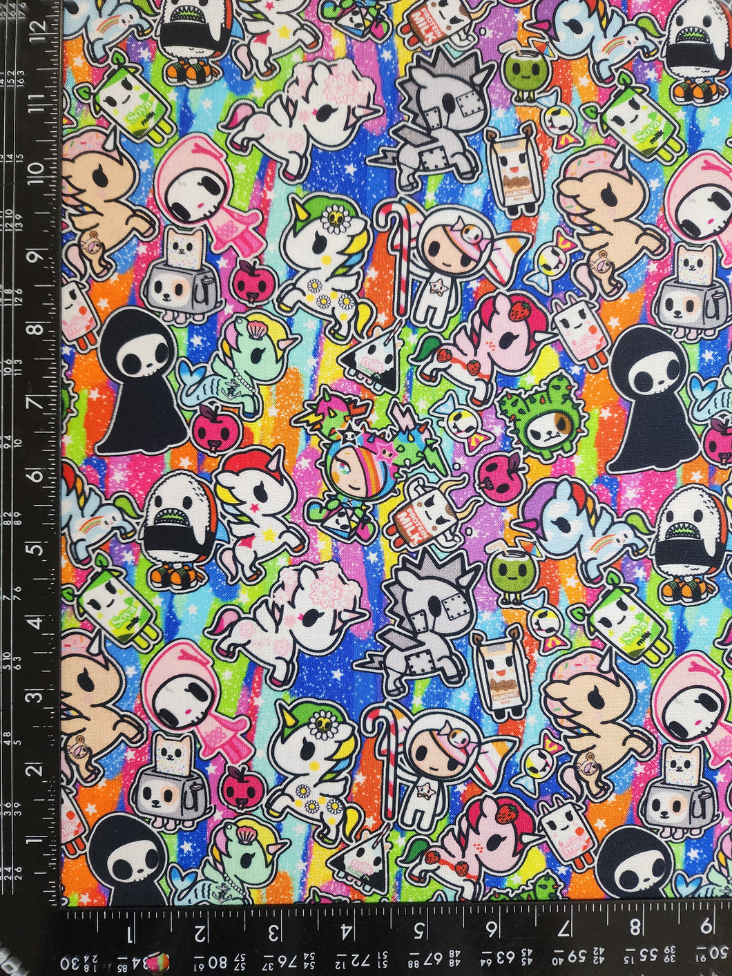 RETAIL CW : Acid Rainbow Tokidoki