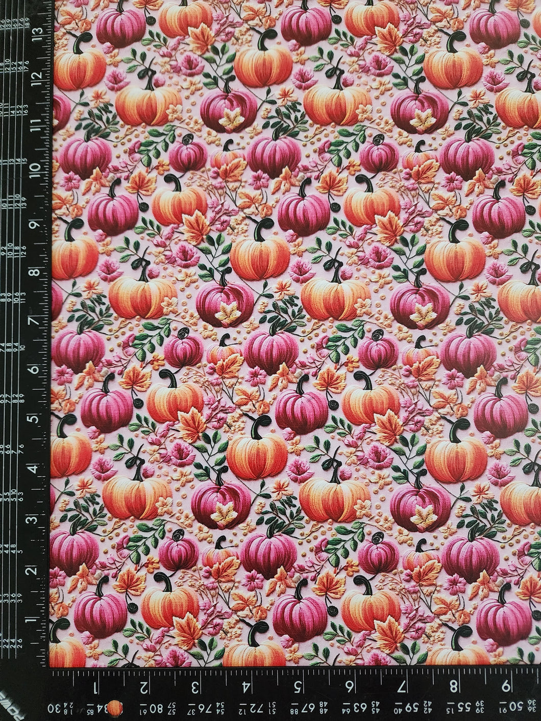 Lightweight Smooth Vinyl : Embroidery Pumpkins - 18xwov