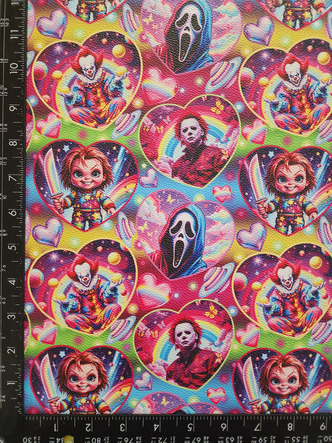 Textured Vinyl : Rainbow Horror Hearts - 18xwov